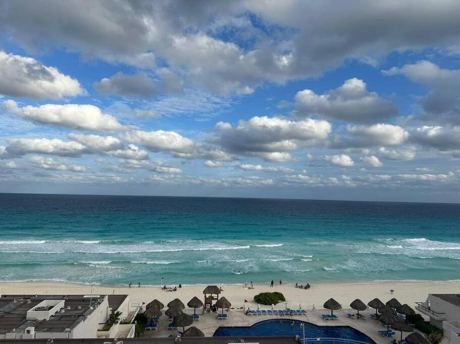 Amazing Beachfront Apartment 坎昆 外观 照片