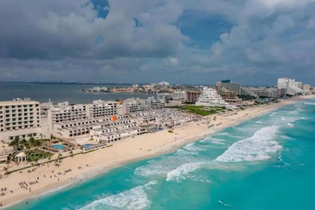 Amazing Beachfront Apartment 坎昆 外观 照片