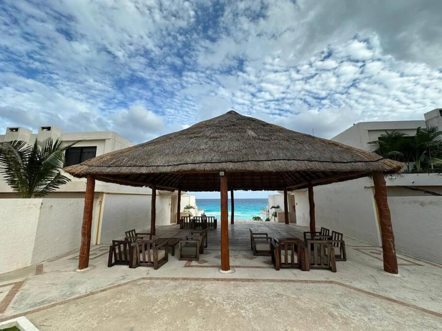 Amazing Beachfront Apartment 坎昆 外观 照片